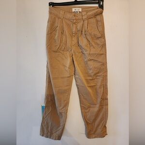 Madewell high rise Khaki pants size 25